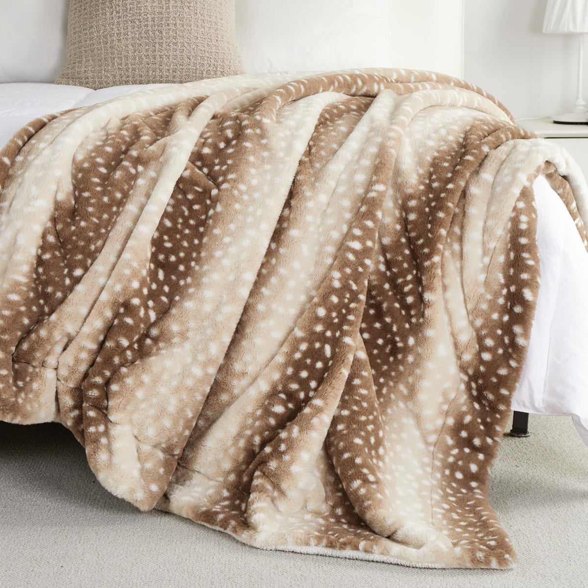 Plaid motif animaux en situation