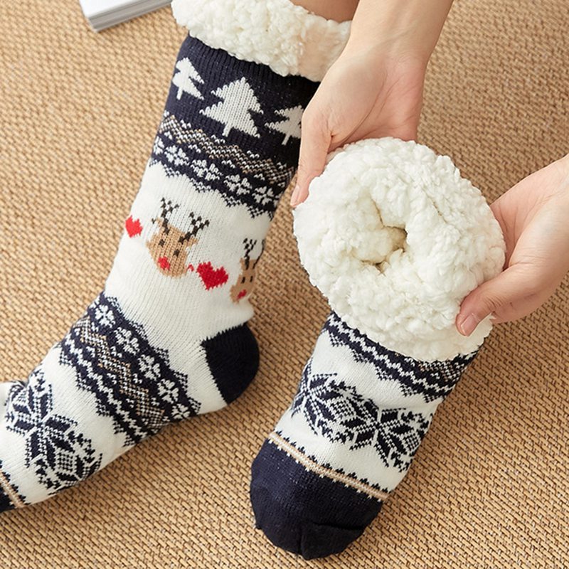 Chaussettes de sol de Noël portées