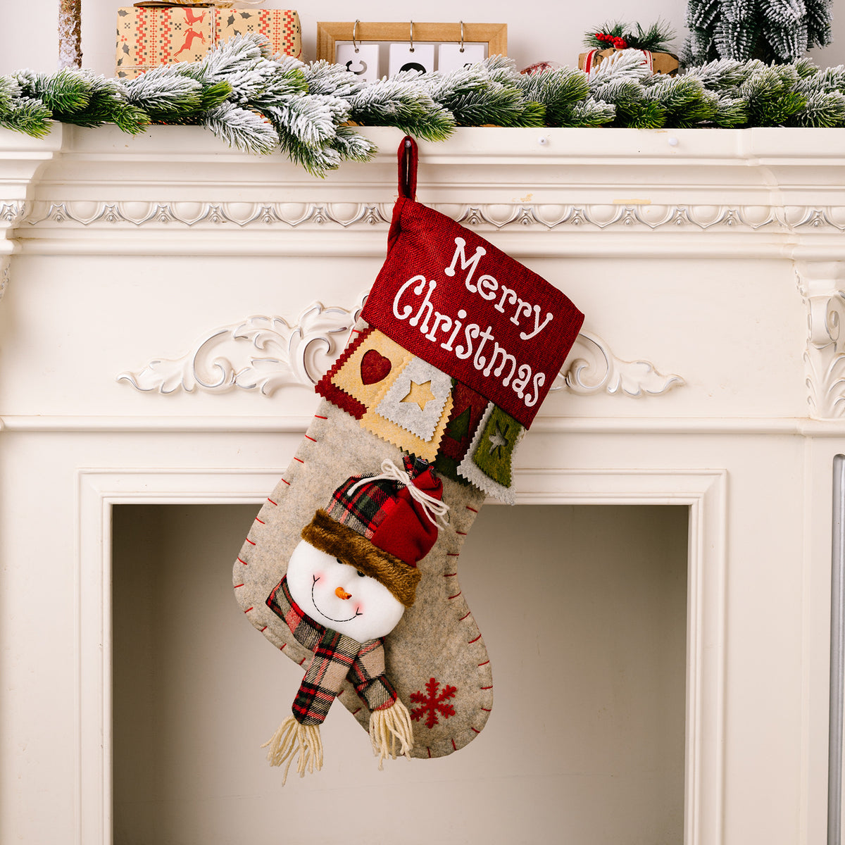 Chaussette de Noël personnage bonhomme de neige