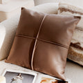 Coussin marron motif croix 45 x 45 cm