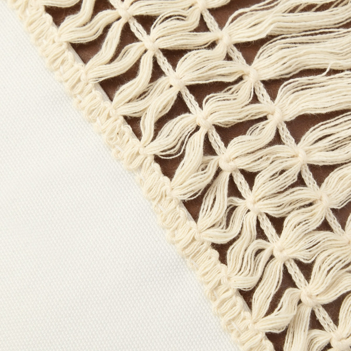 Housse de coussin nordique en assemblage de tissus