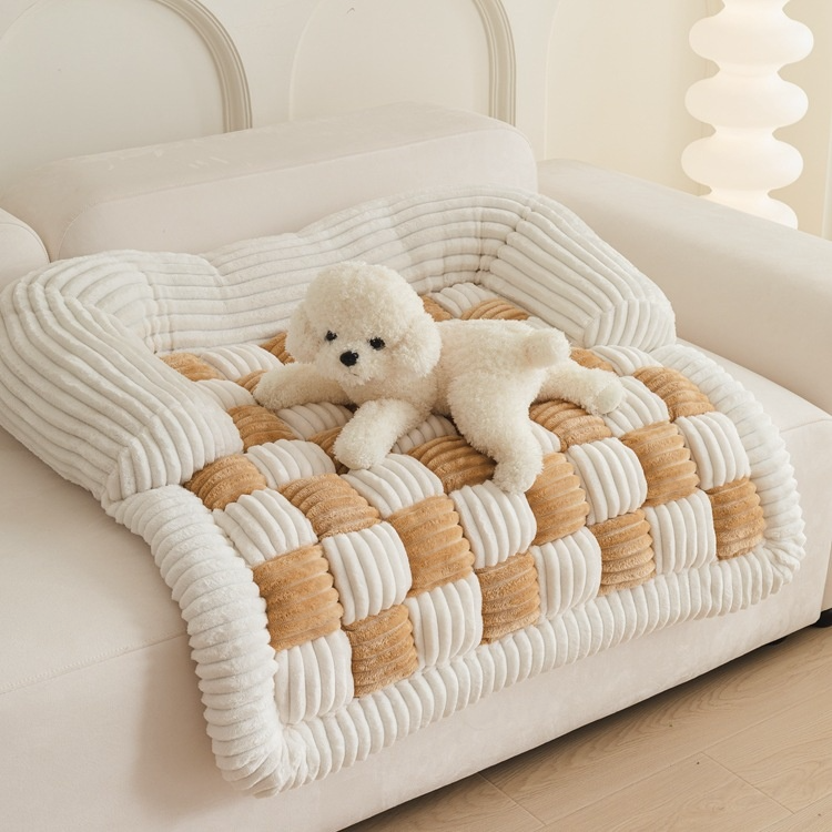 Tapis damier pour animaux coloris caramel