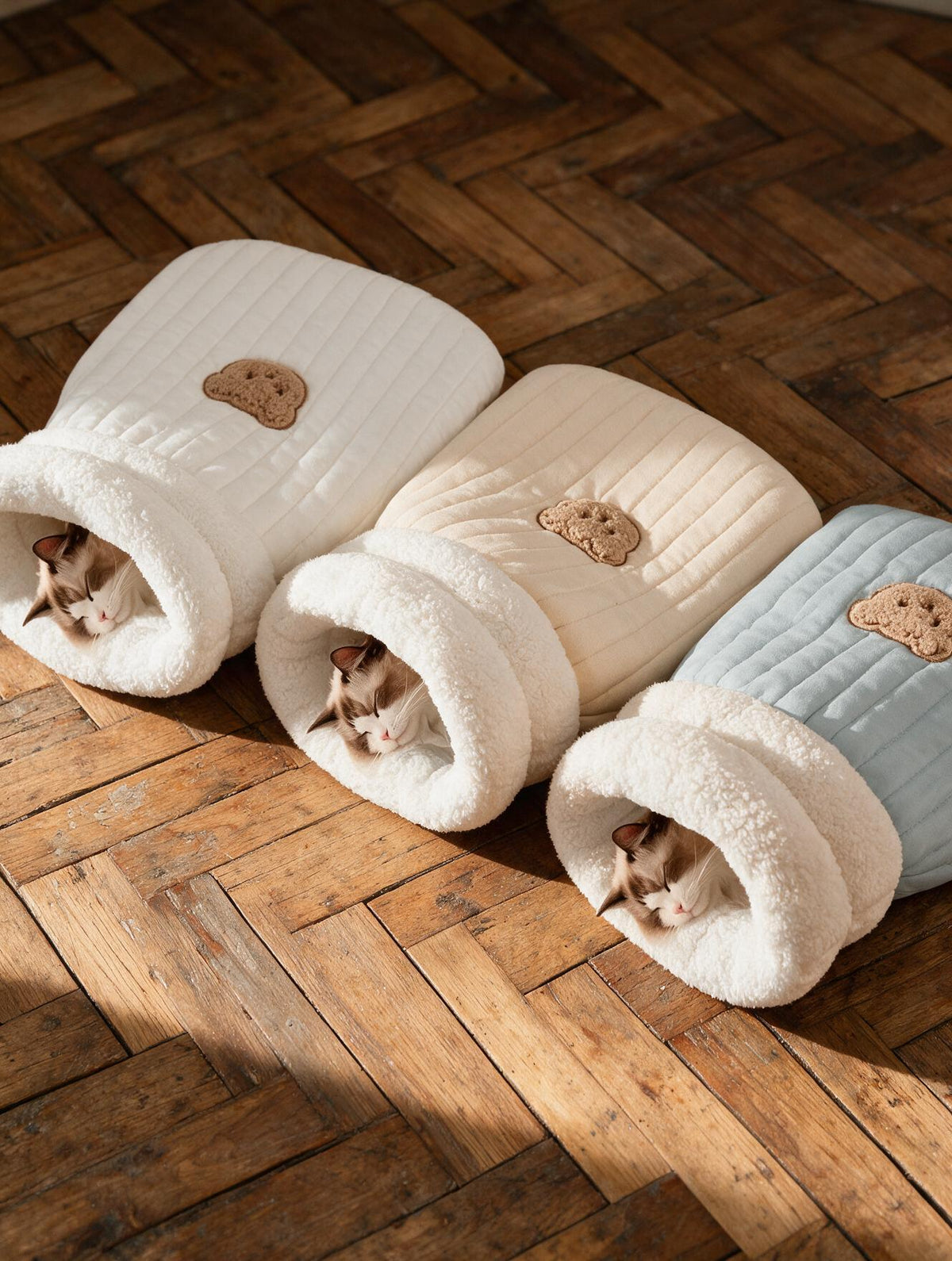 Les coloris du sac de couchage pour chat